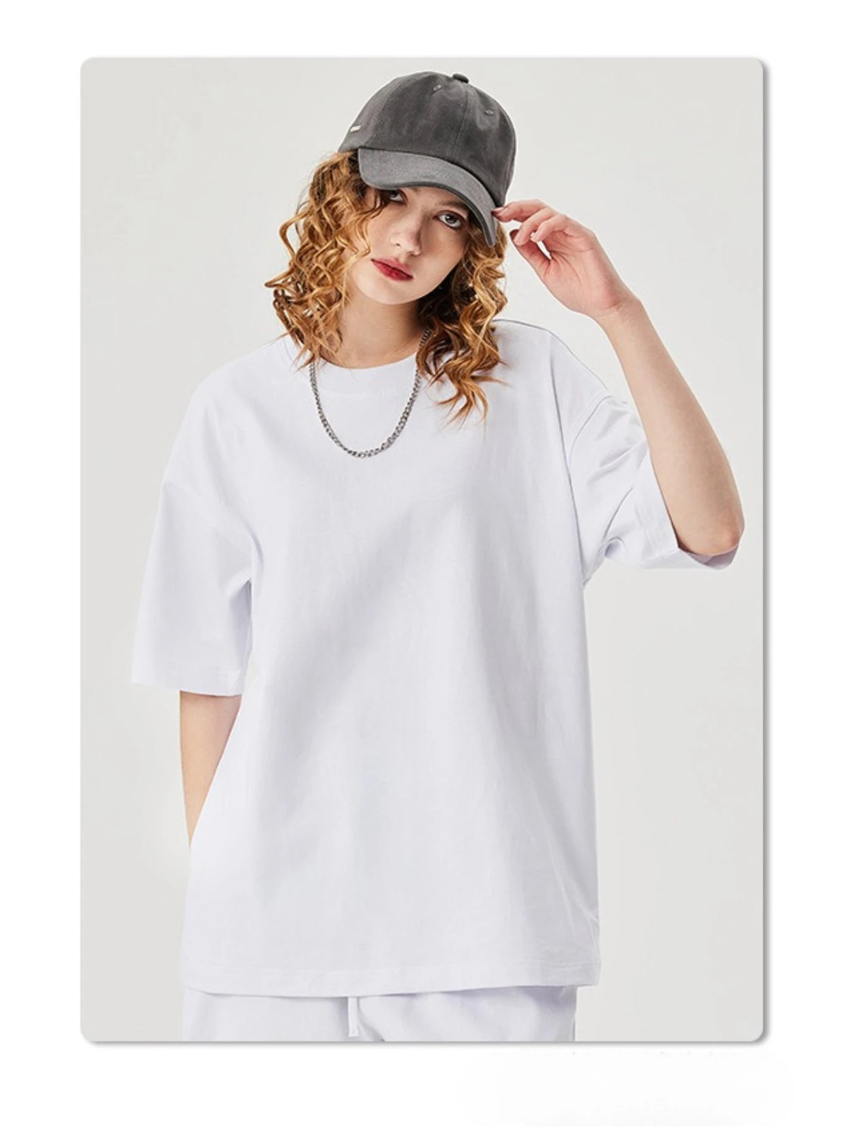 Victoria | Camiseta basica unisex