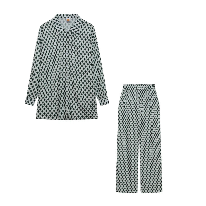 2022 Cross border Hot Edition Street Trendy Print Trouser Set Long Sleeve Full Screen Print Off Shoulder Shirt Set
