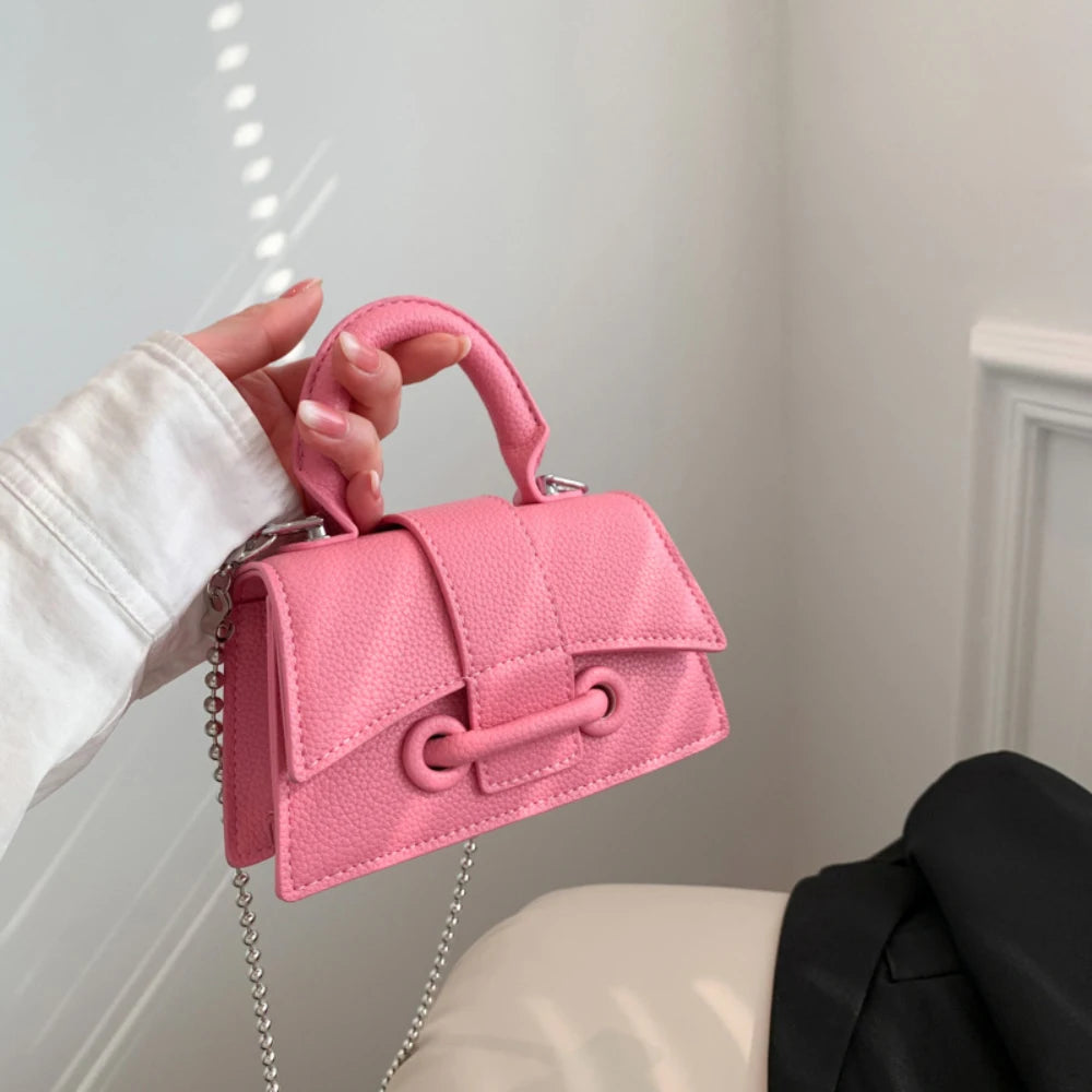 Damen-Mini-Handtasche im koreanischen Stil, schicke einfarbige Umhängetasche mit Kettenstruktur, Damen-Sommer-High-End-Lippenstift-Pendeltaschen