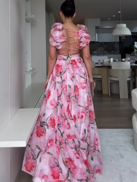 Vestido largo con tirantes y espalda abierta con estampado floral